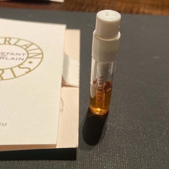 L'Instant De Guerlain by Guerlain, .05 oz EDP Spray for Women VTG Travel Samples - Picture 5 of 8